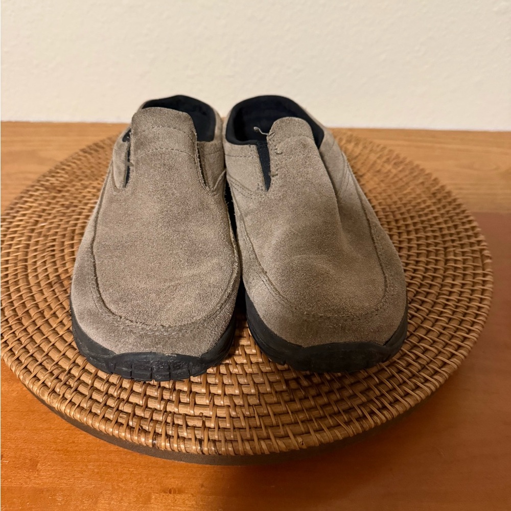 L.L. Bean Women's Suede Mules - Brown - Picture 3 of 8
